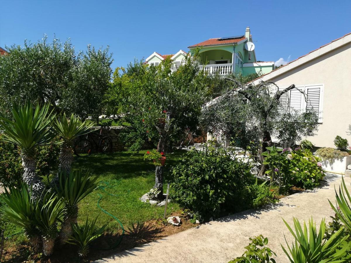 Olive Grove Διαμέρισμα Βόντιτσε Εξωτερικό φωτογραφία